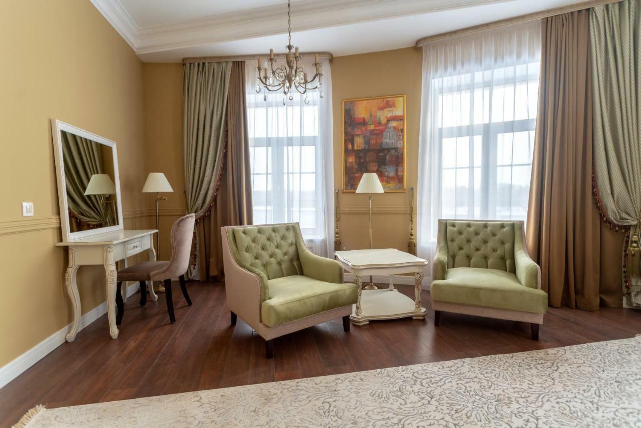 Hotel Royal Bv Ustʼ-Kamenogorsk Exteriér fotografie