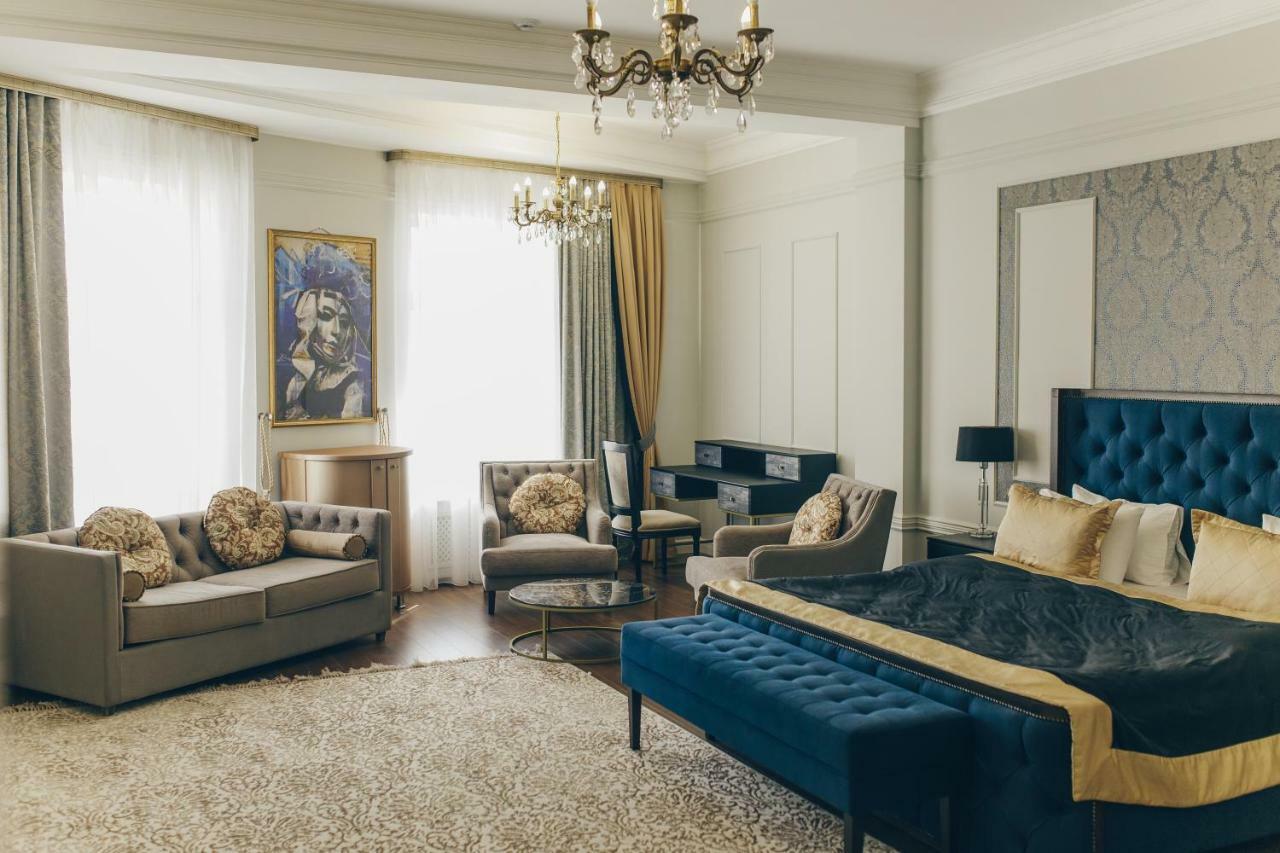 Hotel Royal Bv Ustʼ-Kamenogorsk Exteriér fotografie